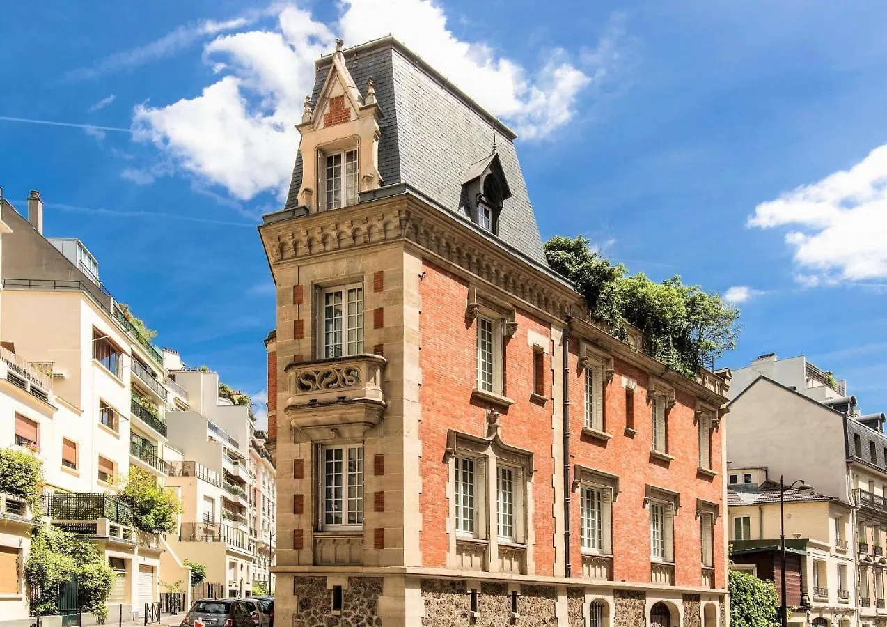 Sourire Boutique Hotel Particulier contacts