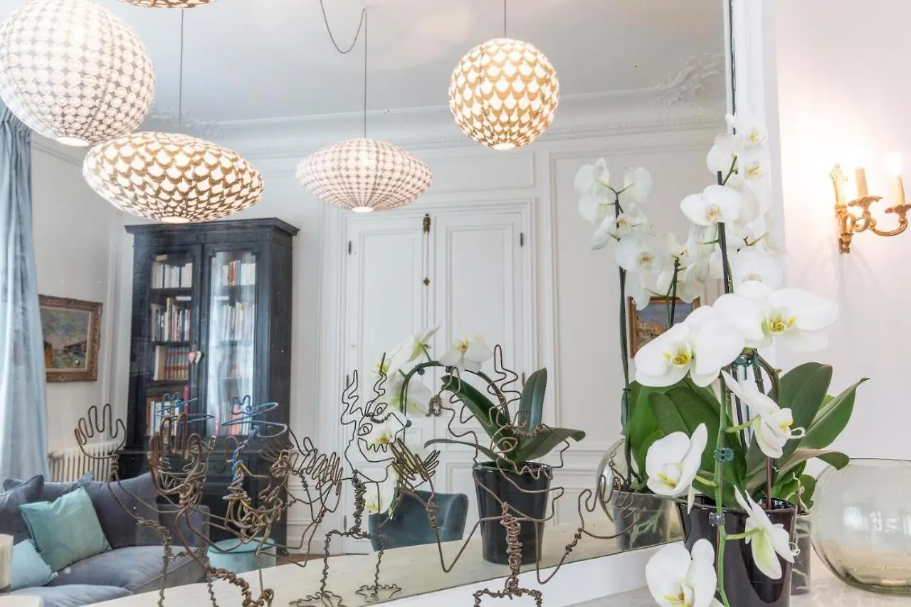 Sourire Boutique Hotel Particulier Paris Bed & Breakfast